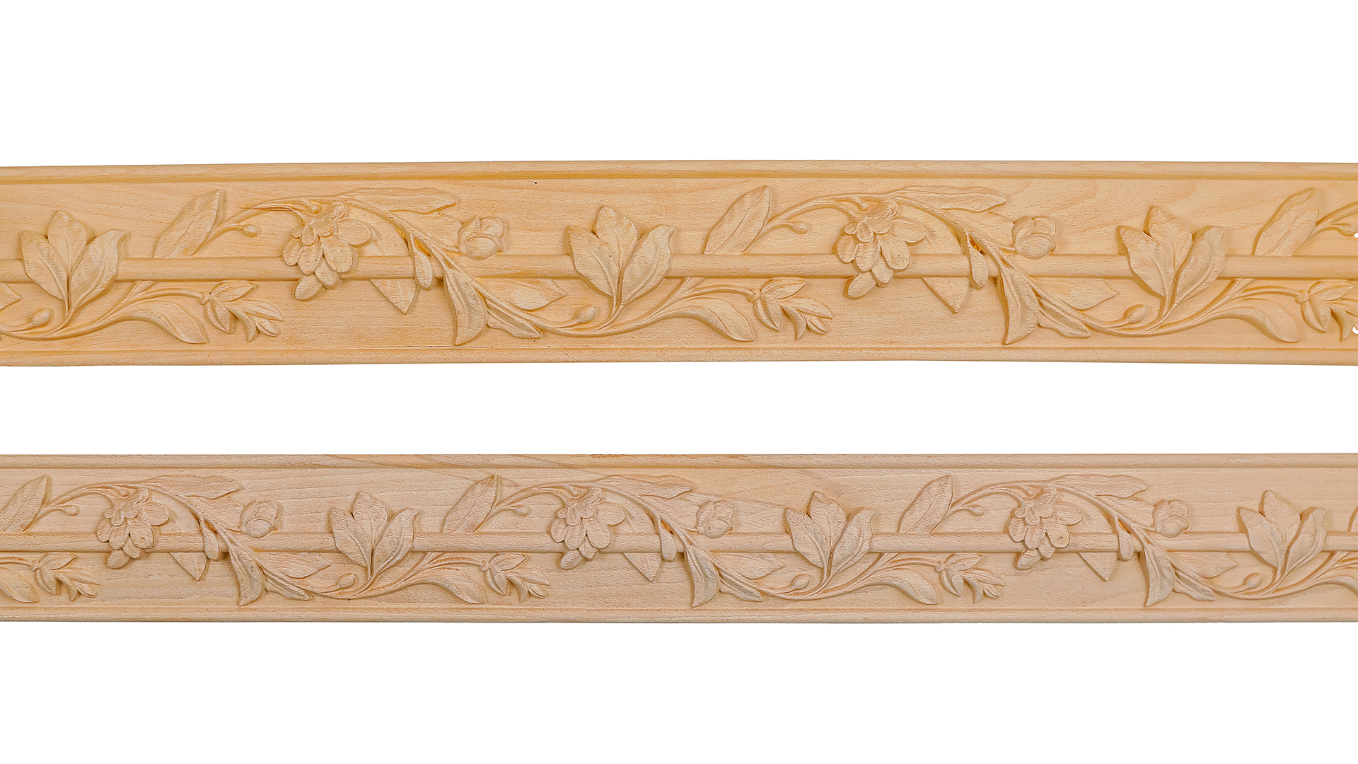 حلايا خشبية بأشكال متنوعة